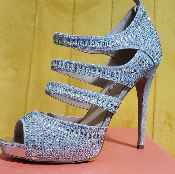 Bling heels - Picture 1 of 4